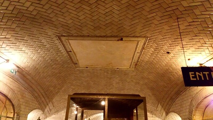 4 2 Estación de Chamberí (29)_Easy-Resize.com