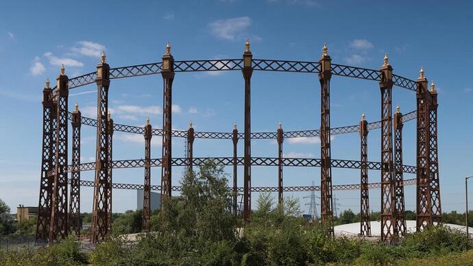 7.Gasholder-No-8-Beckton-Gasworks-cropped-2-1