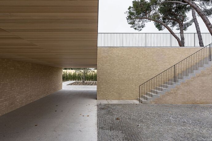 Exterior_4_ok