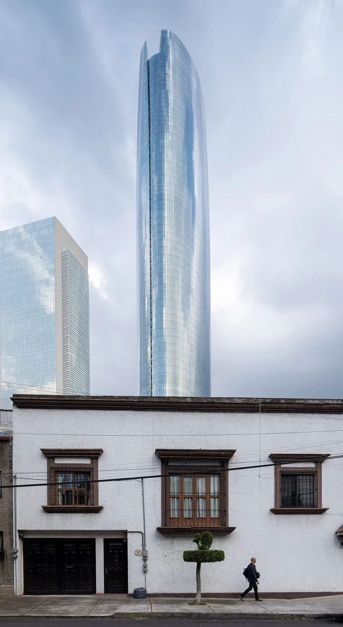 mitikah-pelli-clarke-mexico-city_dezeen_2364_col_5-852x1556