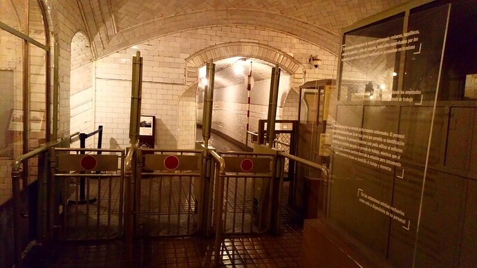 23 Estación de Chamberí (20)_Easy-Resize.com