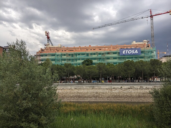 PXL_20230619_182507807