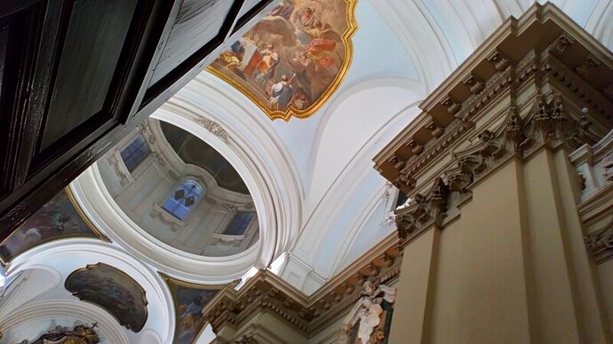 1756, Iglesia de Santa Bárbara (6)_Easy-Resize.com