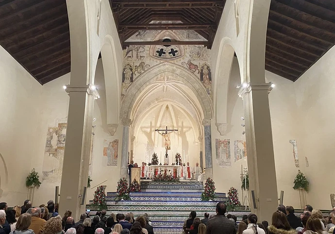 iglesia-sanpedro-sanlucar-R5y81MtIxH6IvzxvE0o1smM-1200x840@diario_abc