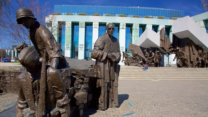 118944-Warsaw-Uprising-Monument