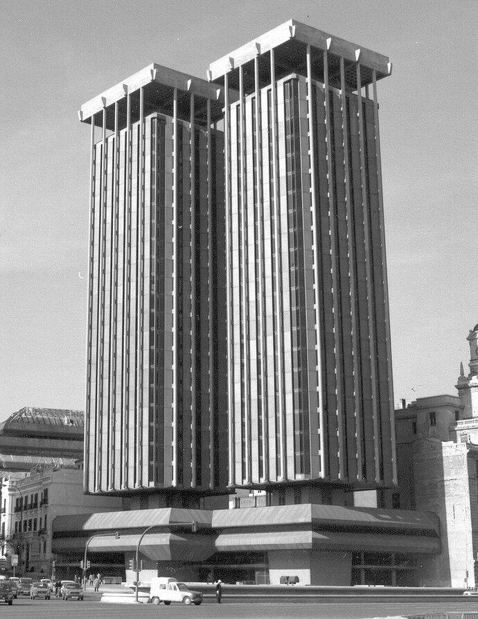 Diseño-original-Torres-Colón