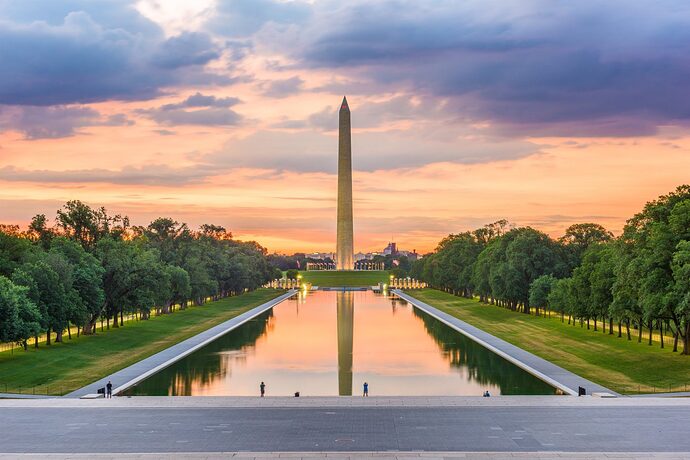 Washington-Monument-GettyImages-1008592778