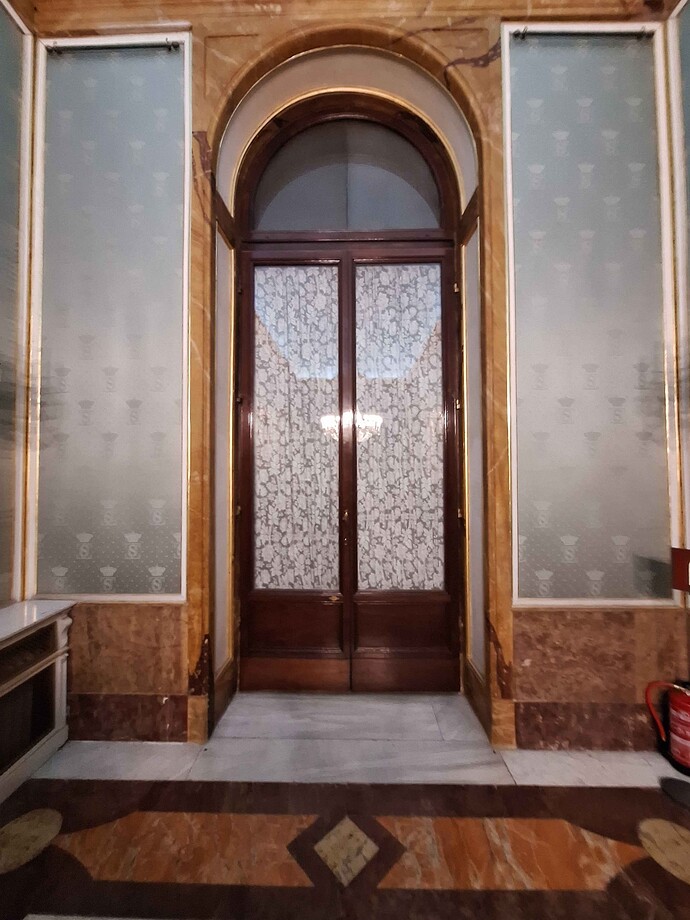 Tranvía de Carlos III Arco