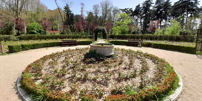 Rosaleda-Campo-del-Moro