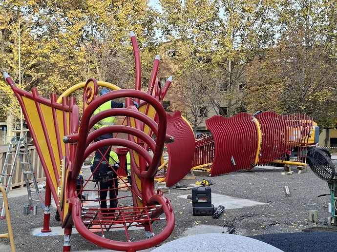 692dcac867f4e0-85443310