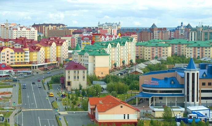 paisaje-de-la-ciudad-salekhard-colorido-130746976