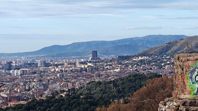 La primera de las dos torres en Porta Diagonal