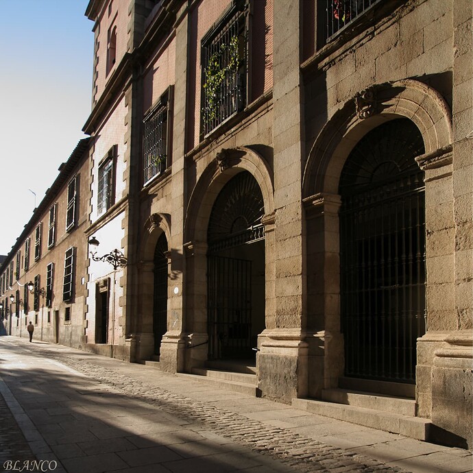 Las-Comendadoras_20060926_0