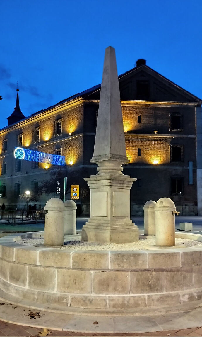 Plaza de Cuatro Caños