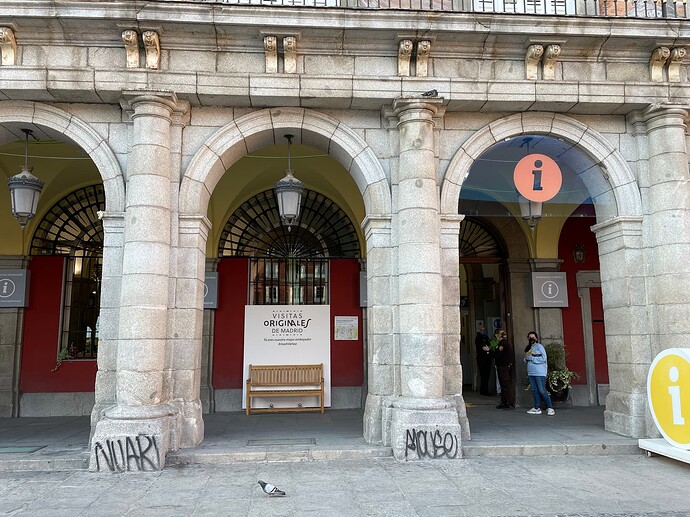 E4132126-5A22-42F3-A125-9633182949F2