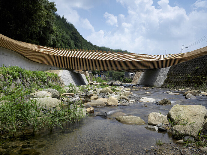 kusugibashi-bridge-kengo-kuma-and-associates_1