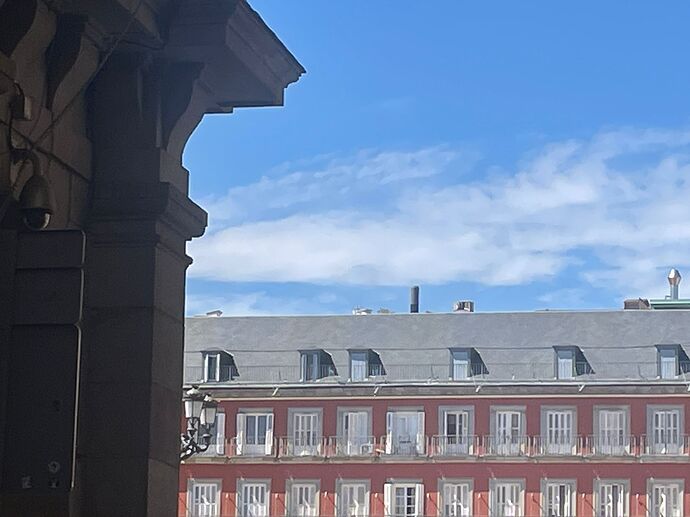 Imagen de WhatsApp 2025-09-25 a las 22.38.22_a4de7b92