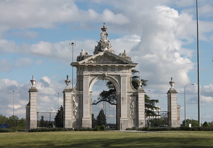 Puerta_de_Hierro_(Madrid)_02