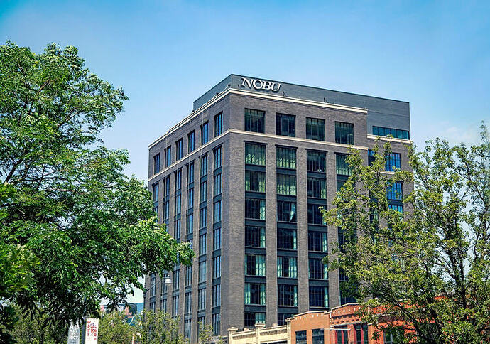 Nobu-Chicago-Building-Facade-Photo-2