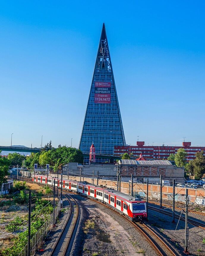 61953112_875958209410007_4424508479361275111_n