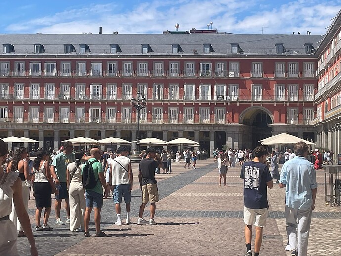 Imagen de WhatsApp 2025-09-25 a las 22.38.22_8c9dca98