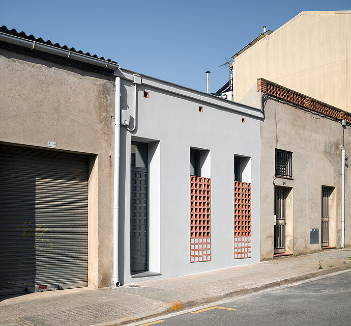 casa-en-montcada-de-hiha-studio-foto-pol-viladoms-1