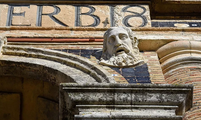 726ed137-23a2-4bf7-a282-9d34a37883de_source-aspect-ratio_1600w_0