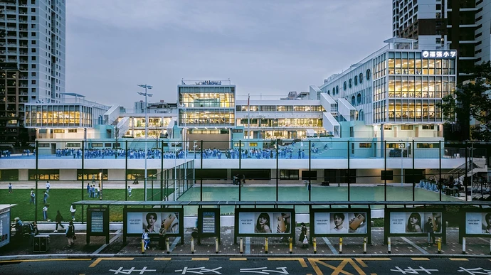 04learning-terracesurban-facade-to-the-north.1661860836.5738