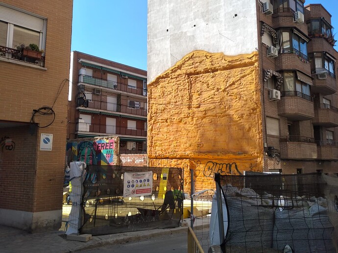 WhatsApp Image 2025-03-27 at 16.02.01