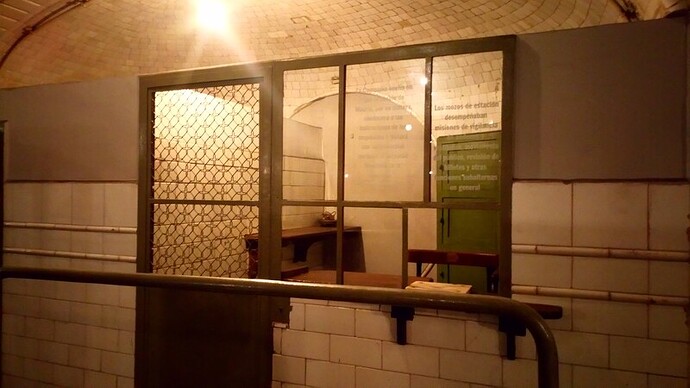 6 Estación de Chamberí (10)_Easy-Resize.com