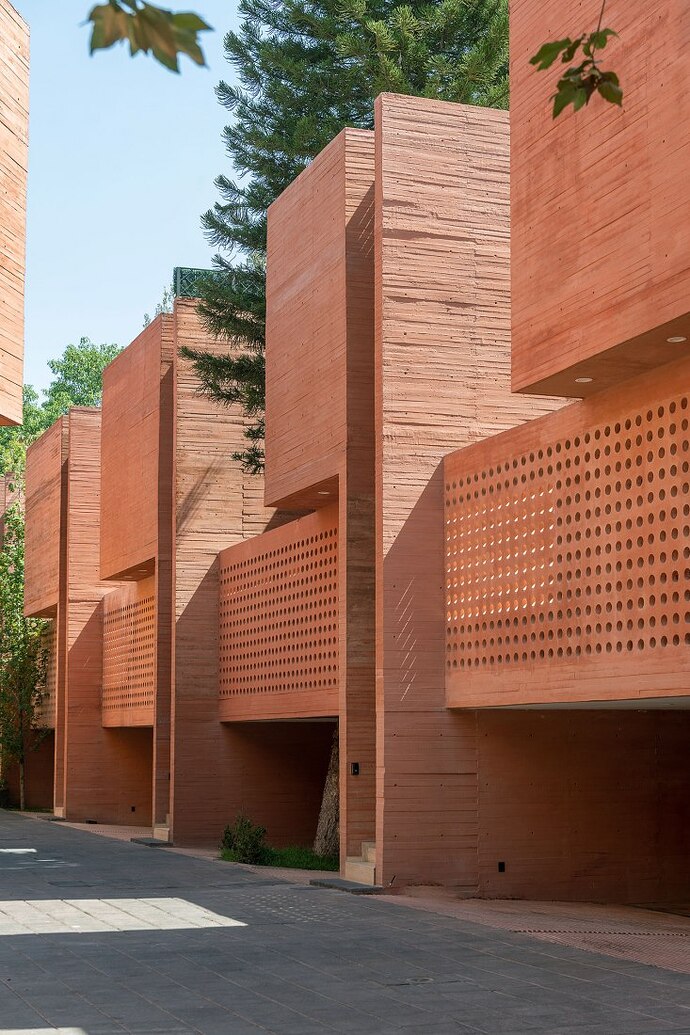 metalocus_miguel-de-la-torre-arquitectos_real-de-los-reyes_05