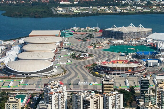 Parque Olimpico durante  las Olimpiadas con todos los pabellones deportivos.