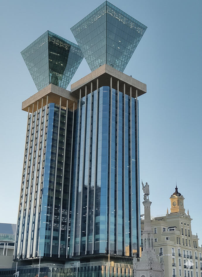 1000048551