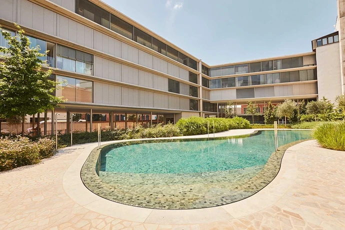 av_medium__av_258913