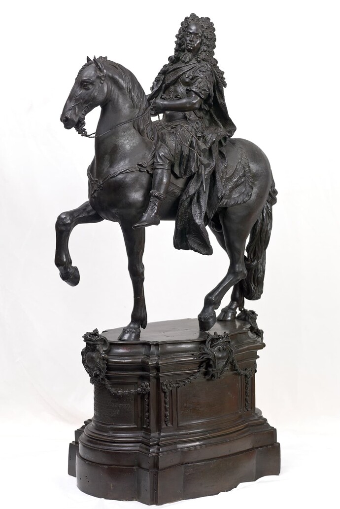 Felipe V, ecuestre