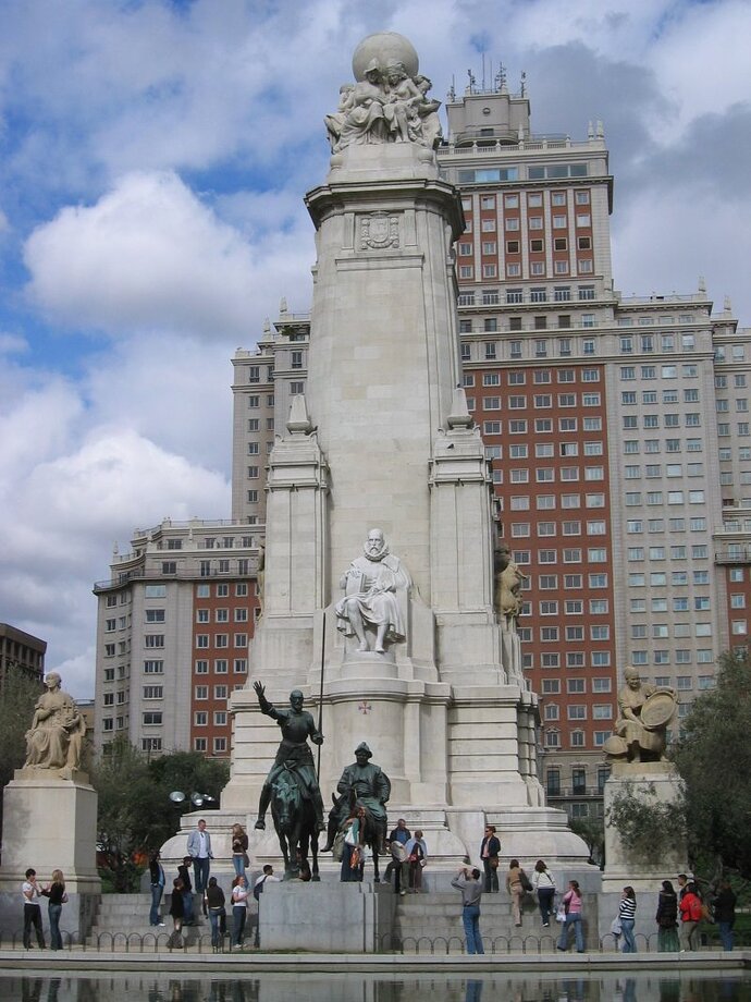 Madrid-Miguel_de_Cervantes_monument