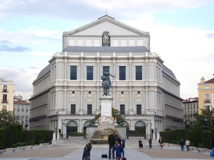 Fachada_Teatro_Real