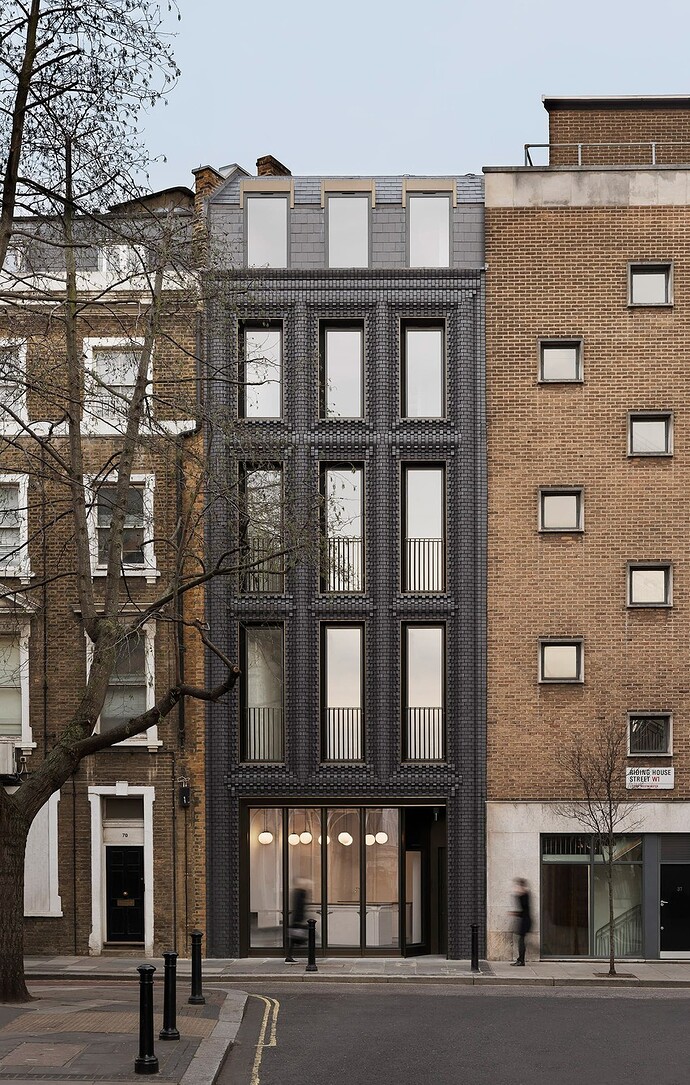 the-interlock-bureau-de-change-architects-black-architecture-brick-residential-apartments-london_dezeen_1704_col_7