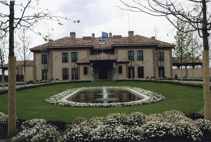 17565690266331907832100185481302