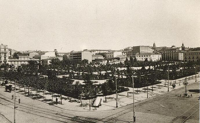 plaza-de-espaÑa-en-1920