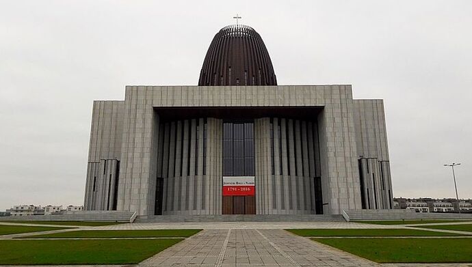 uid_512b2f7c7d2745a13718fc12378aecec1537298785894_width_907_play_0_pos_0_gs_0_height_515