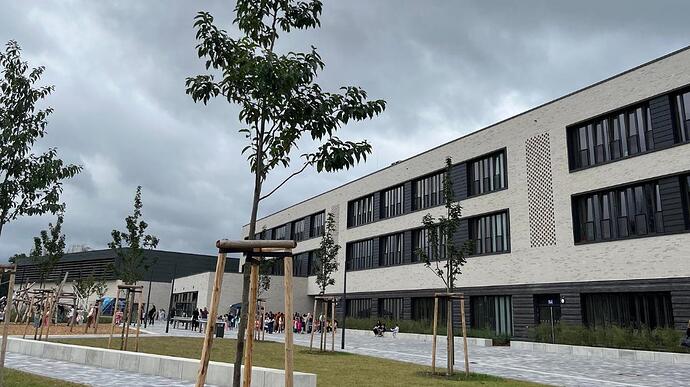 schule2332