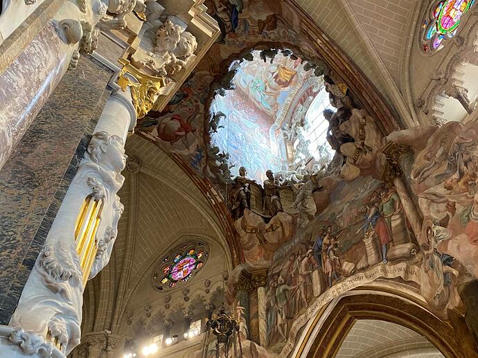 transparente-catedral-toledo-1