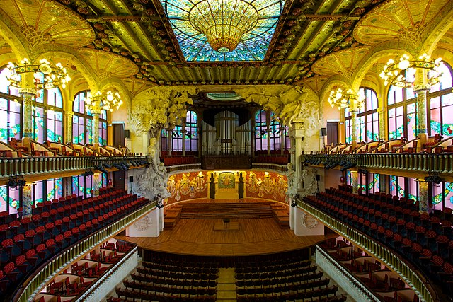 640px-Palau_de_la_Música_Catalana,_the_Catalan_Concert_Hall